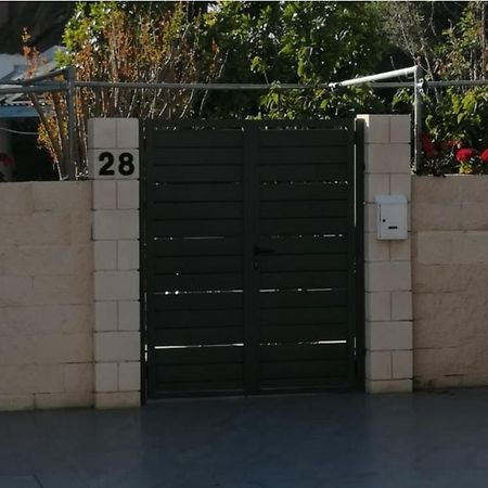 Alekas Pool And Garden Home Paphos Exterior foto