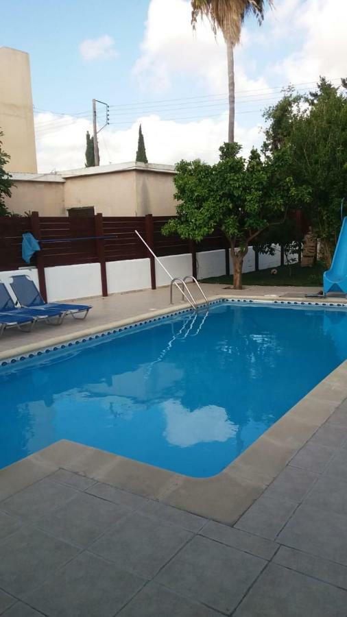 Alekas Pool And Garden Home Paphos Exterior foto